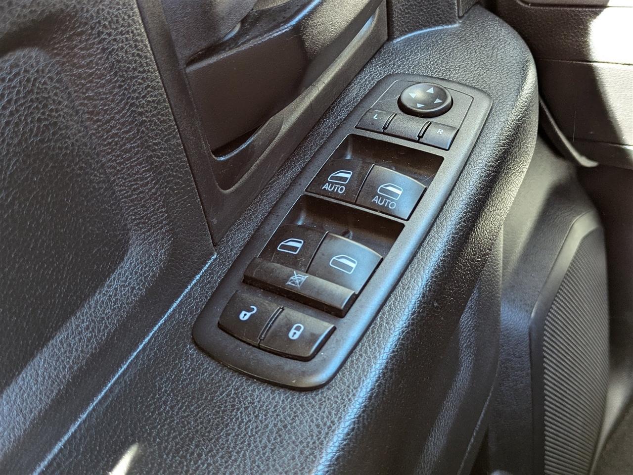 RAM 1500 Tradesman Quad Cab 2WD 2017