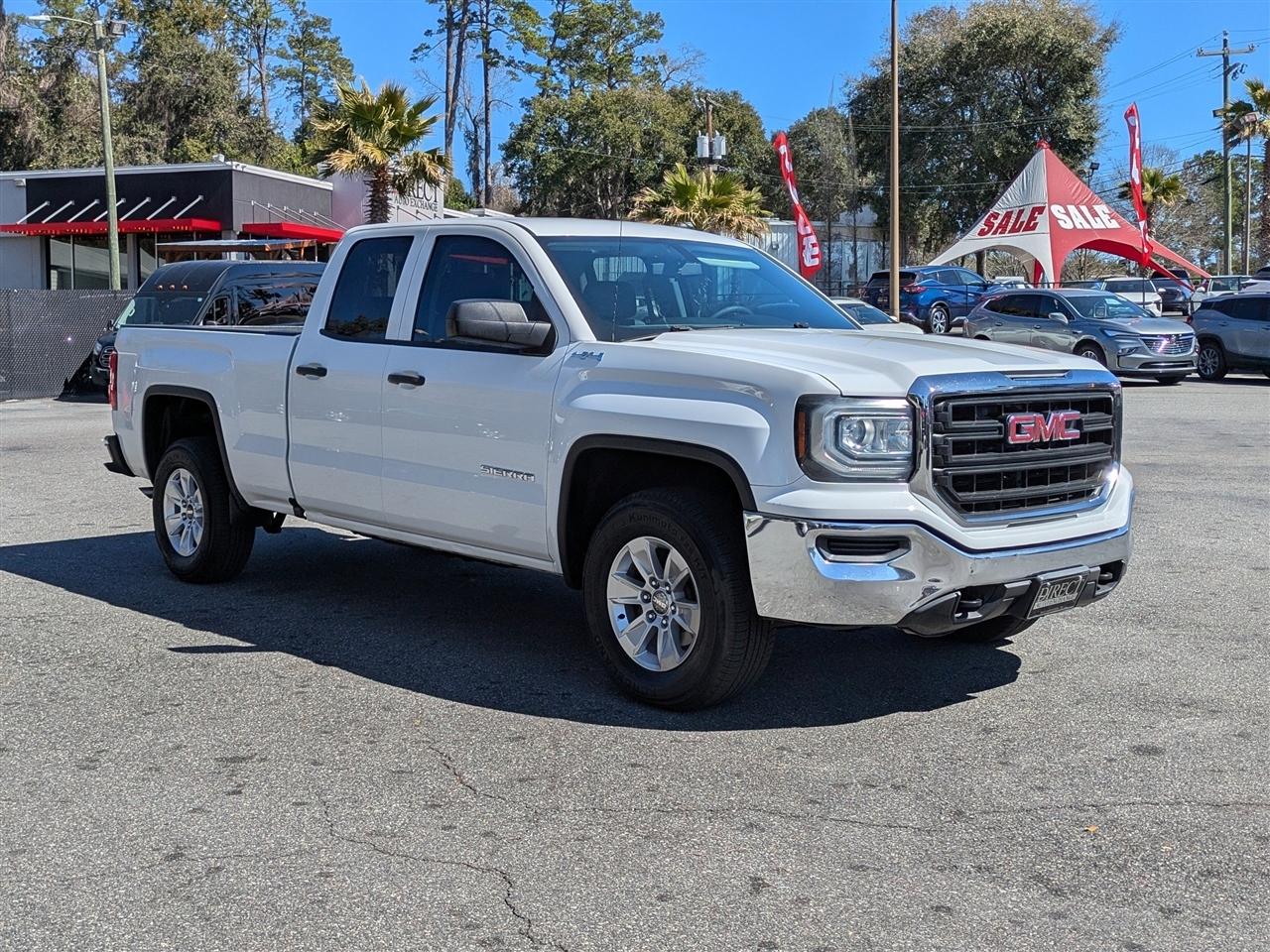 GMC Sierra 1500 Base Double Cab 4WD 2018