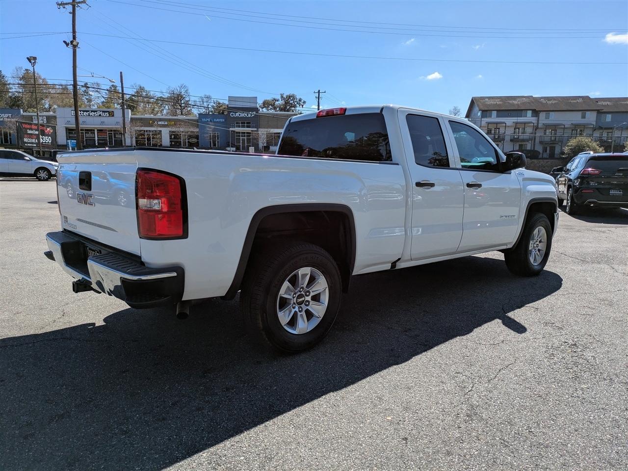 GMC Sierra 1500 Base Double Cab 4WD 2018