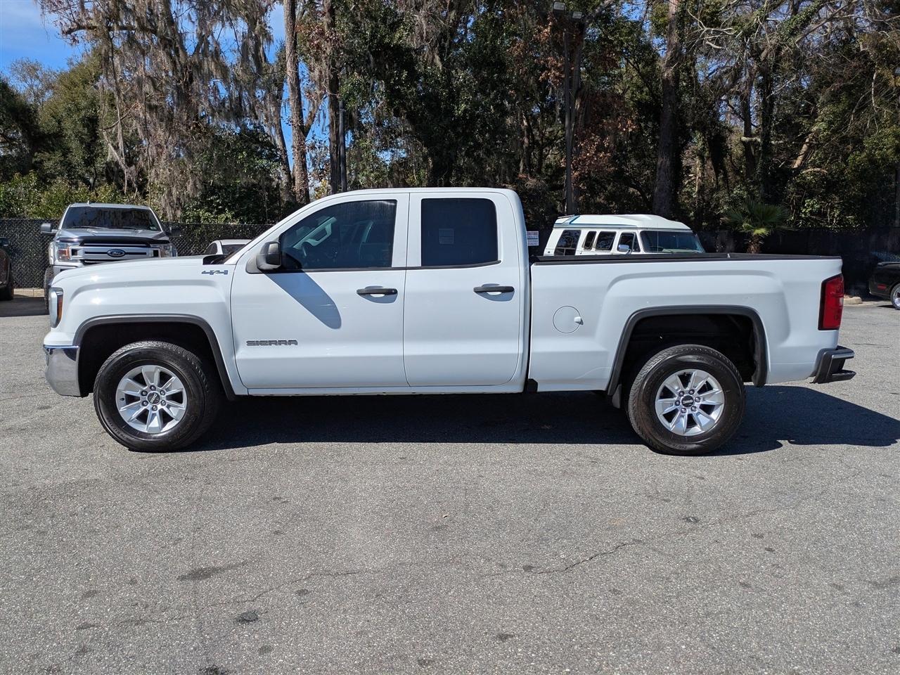 GMC Sierra 1500 Base Double Cab 4WD 2018