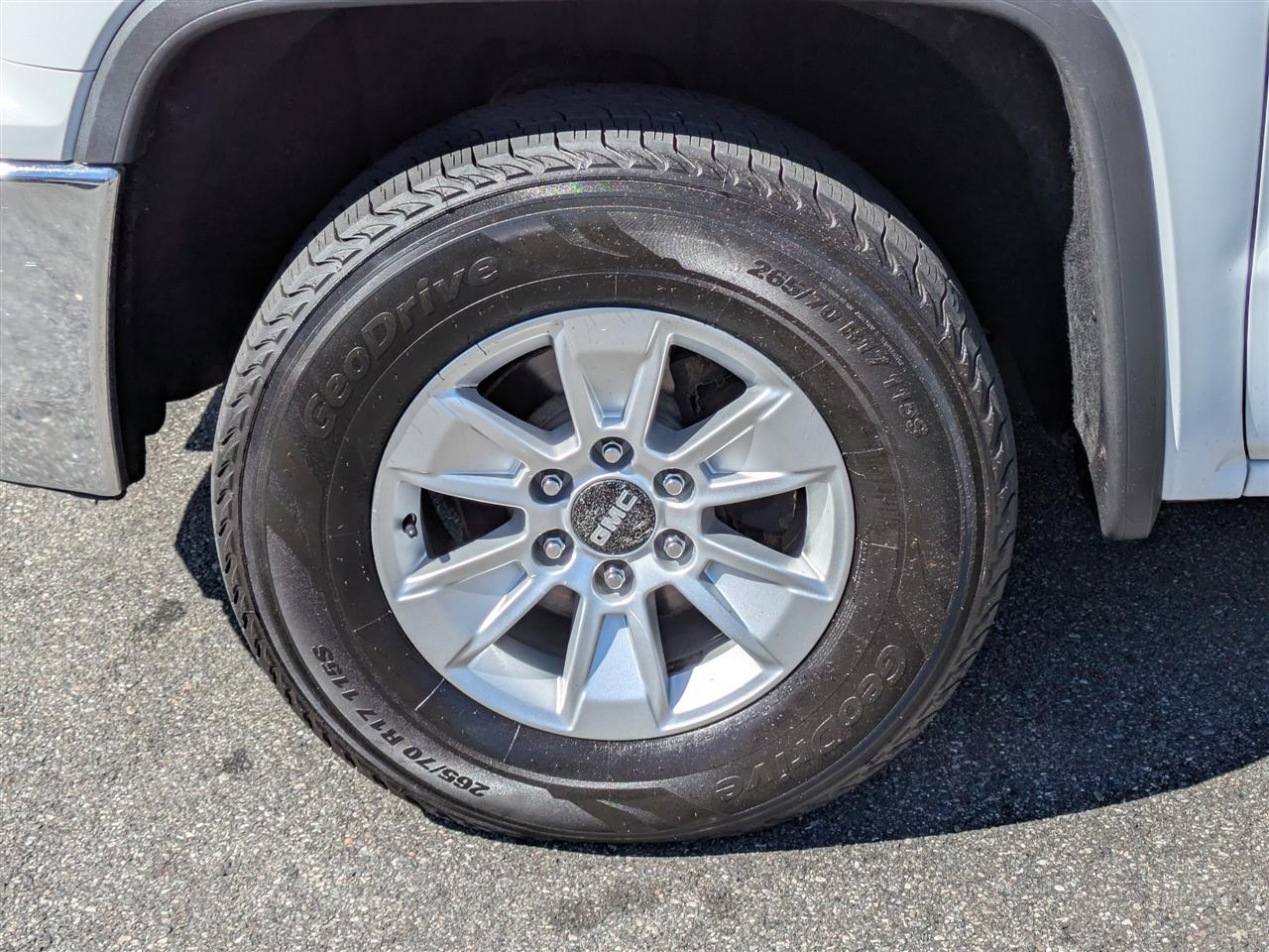 GMC Sierra 1500 Base Double Cab 4WD 2018