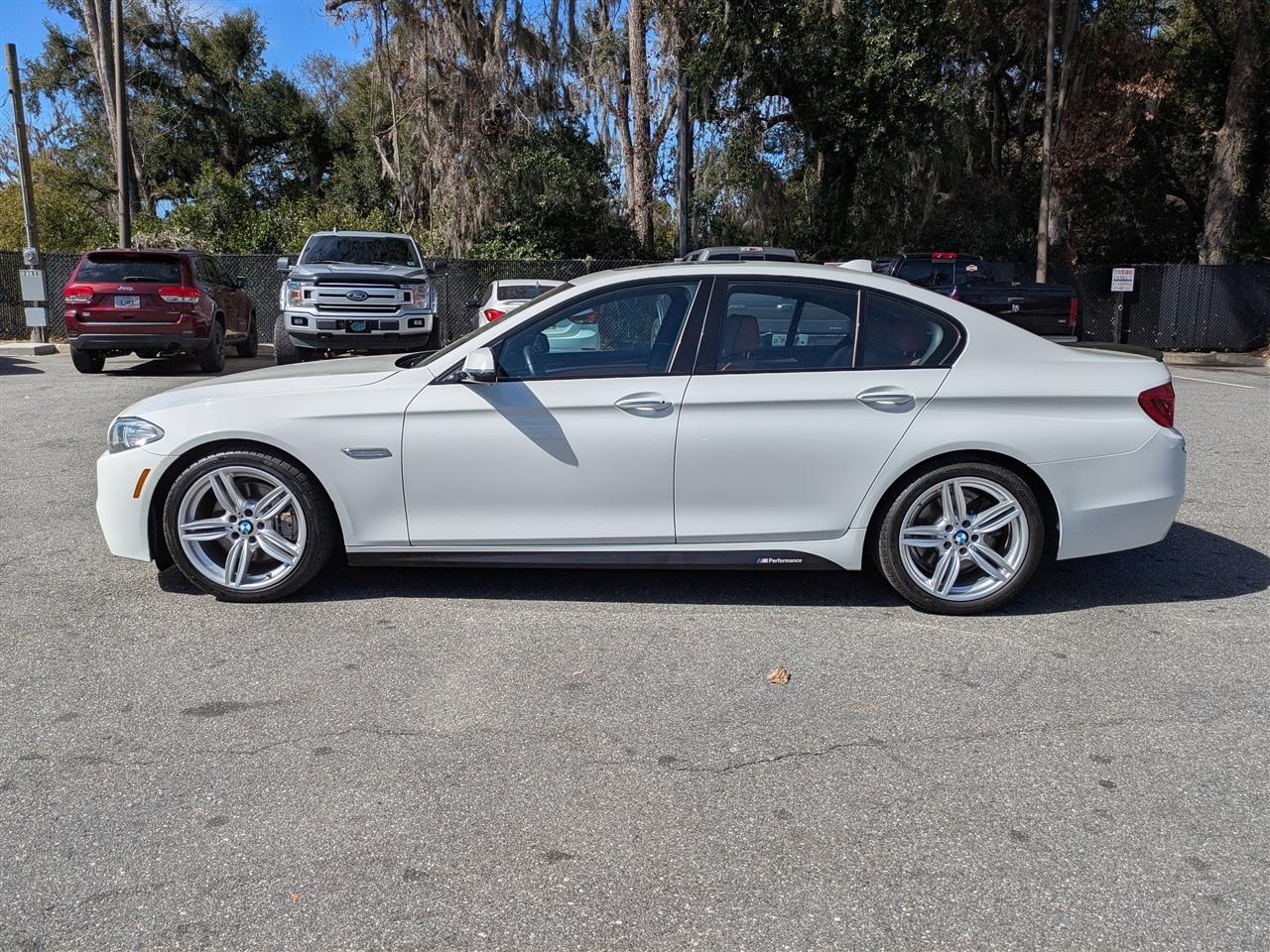 BMW 5-Series 535i 2016