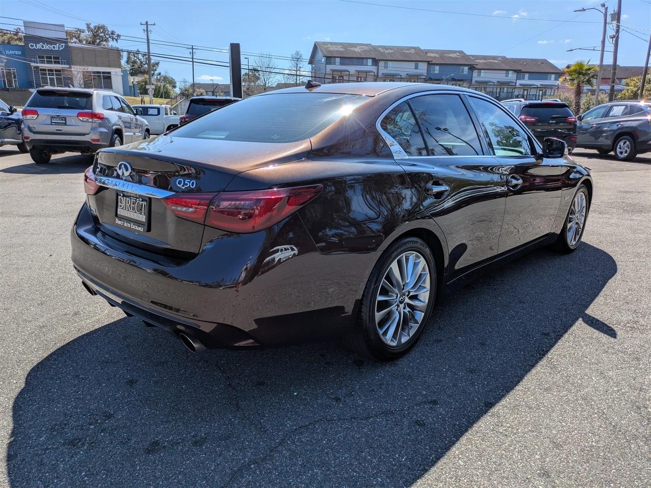 Infiniti Q50 3.0t LUXE 2019