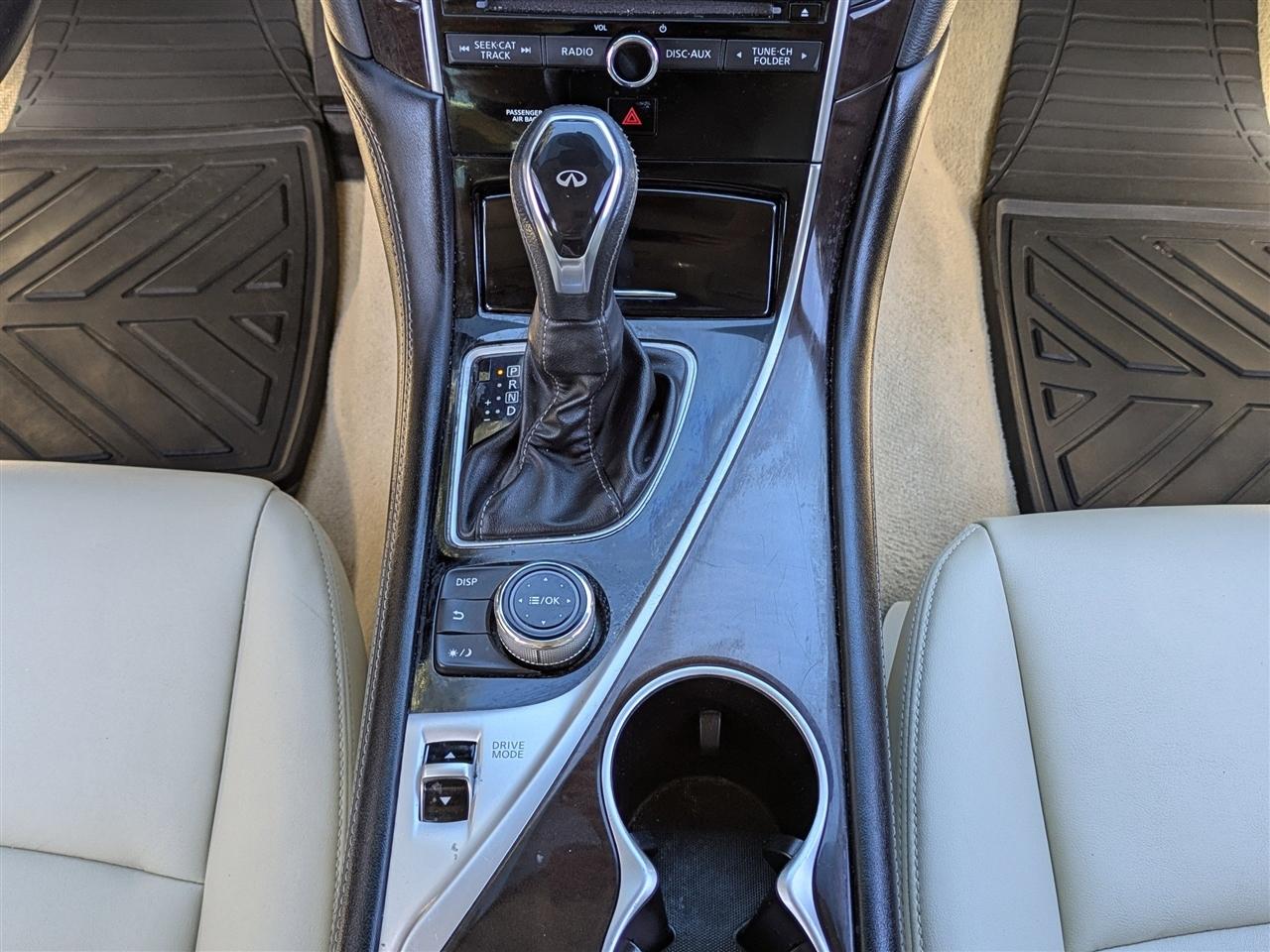 Infiniti Q50 3.0t LUXE 2019