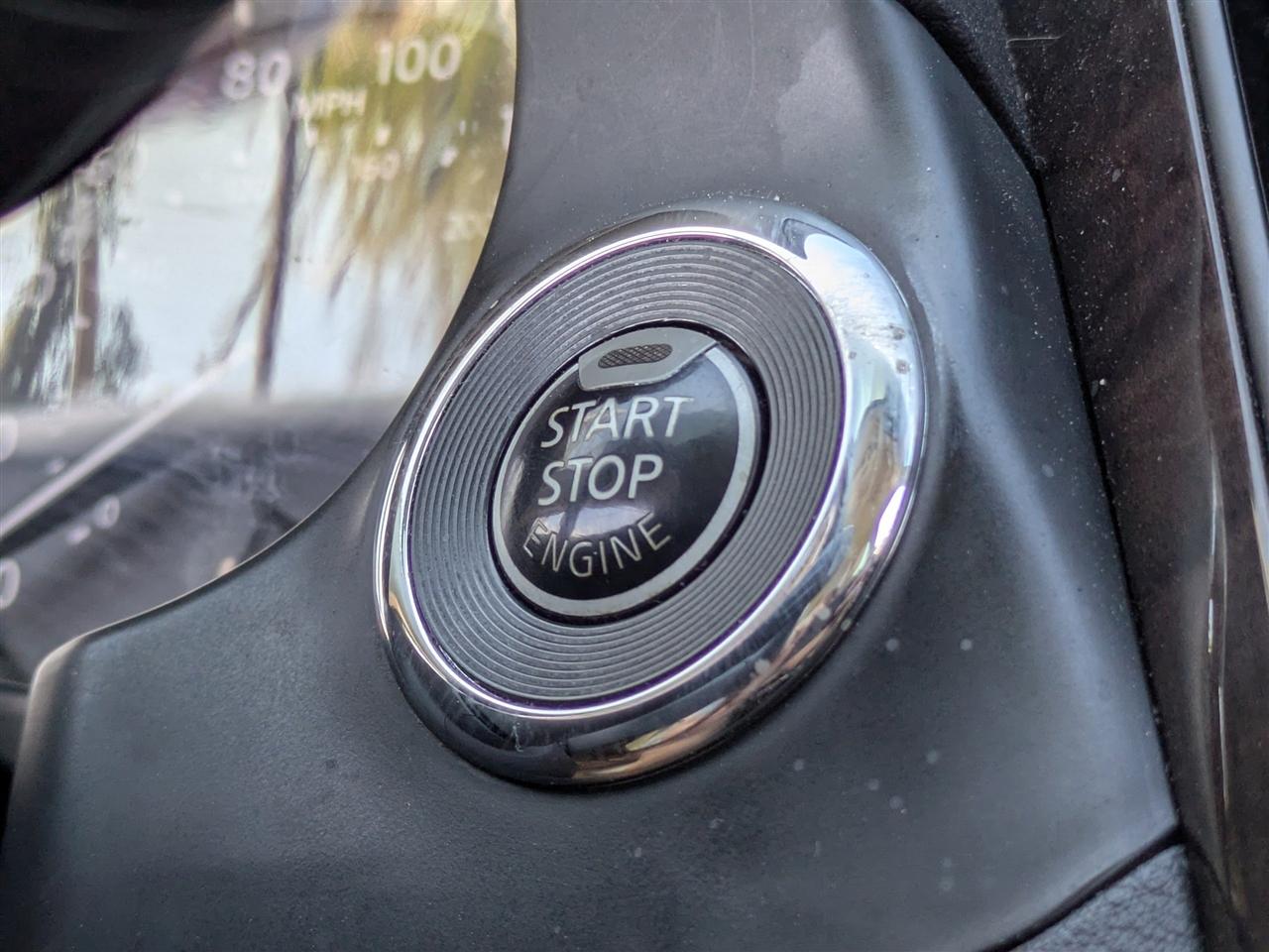 Infiniti Q50 3.0t LUXE 2019