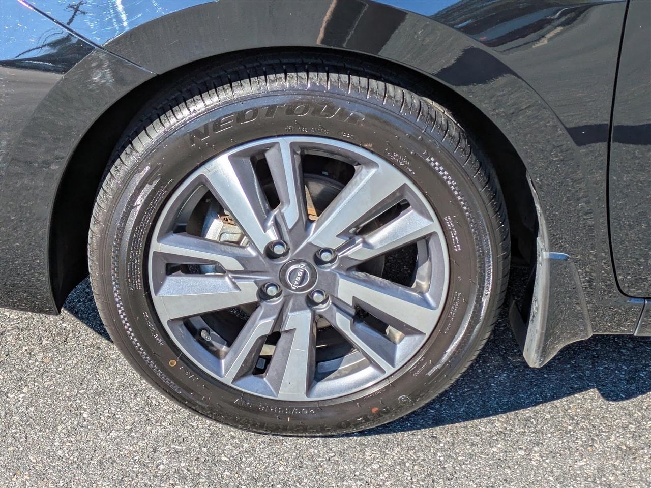 Nissan Versa S CVT 2023