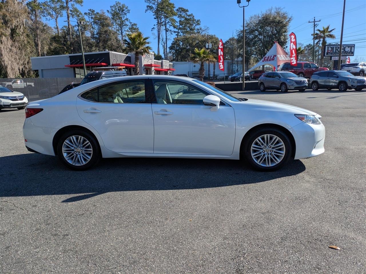 Lexus ES 350 Sedan 2013