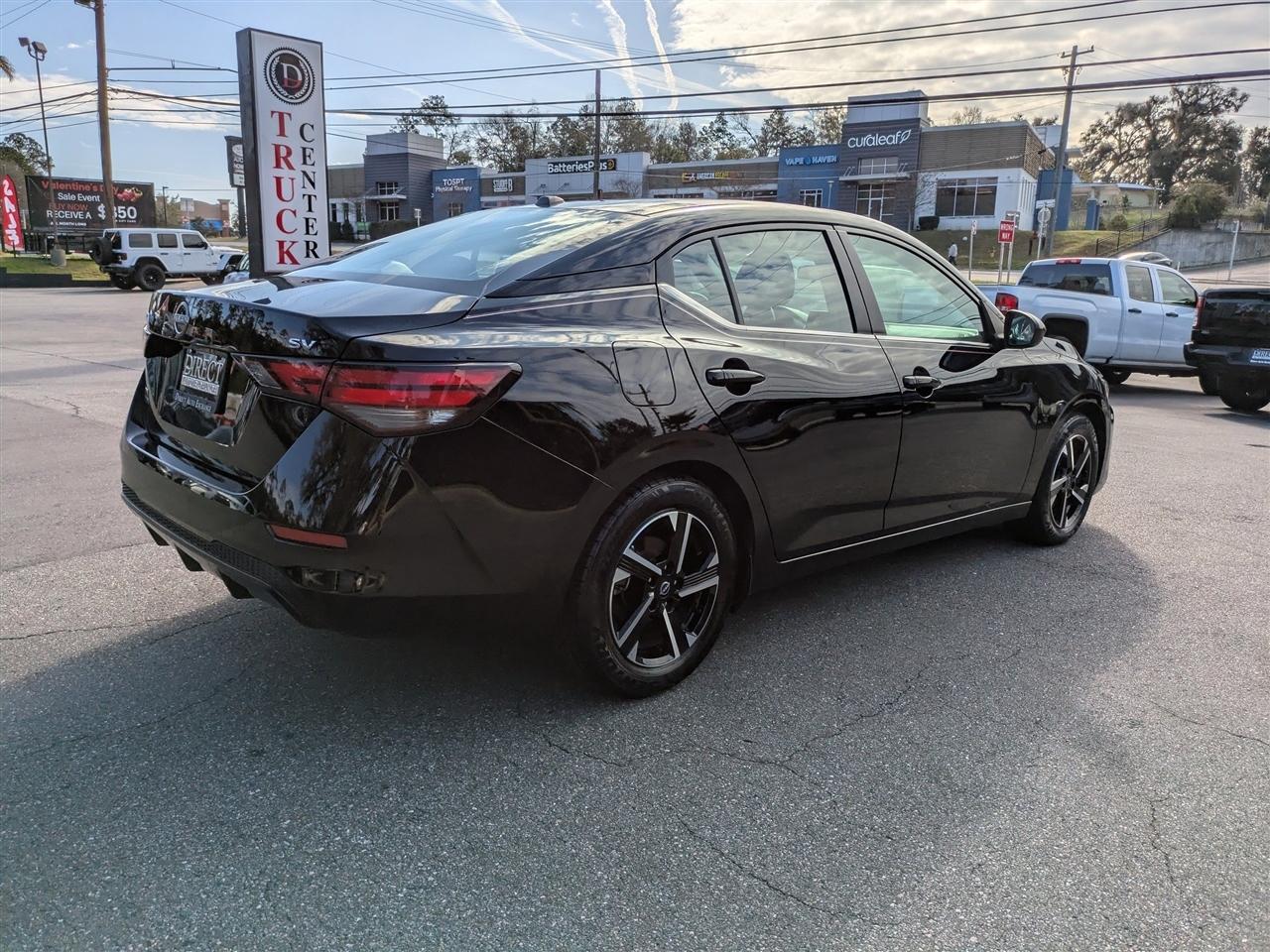 Nissan Sentra SV 2024