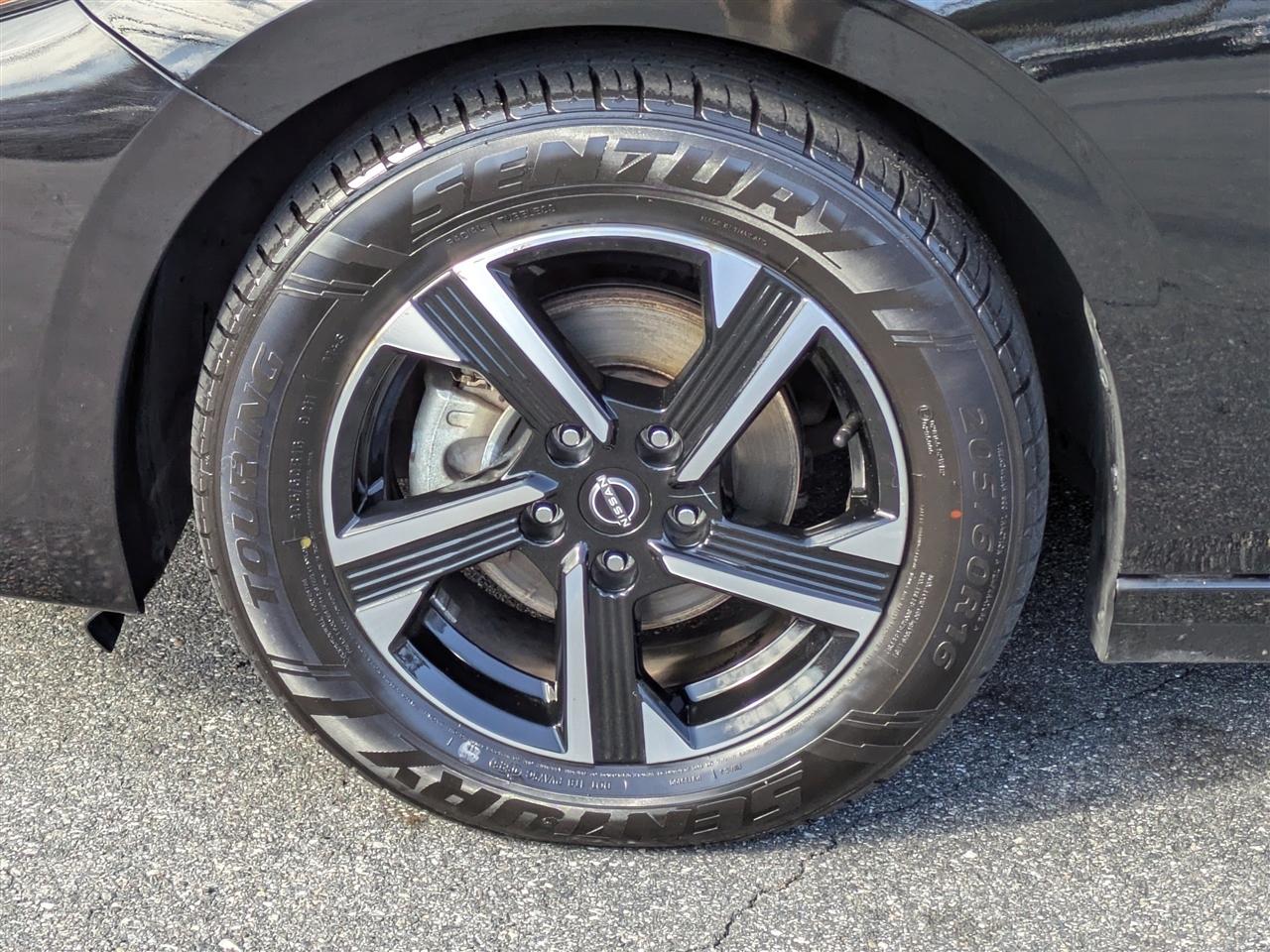 Nissan Sentra SV 2024