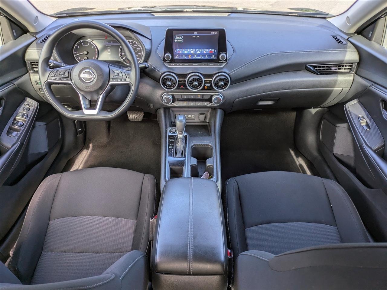 Nissan Sentra SV 2024