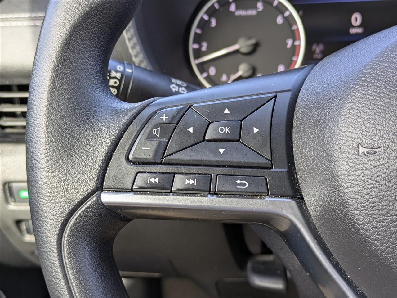 Nissan Sentra SV 2024