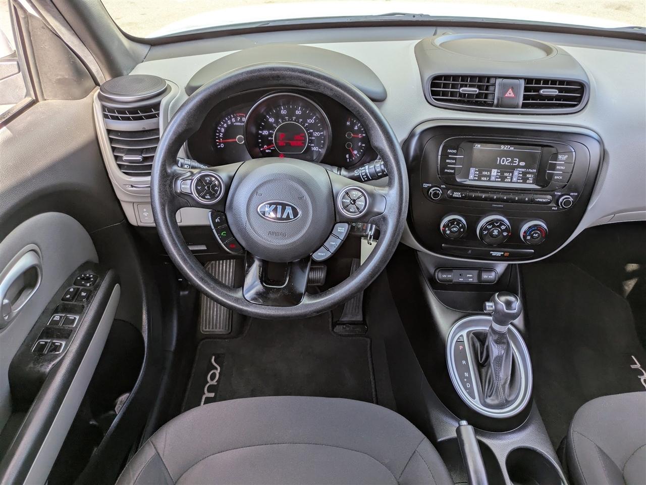 Kia Soul Base 6M 2017