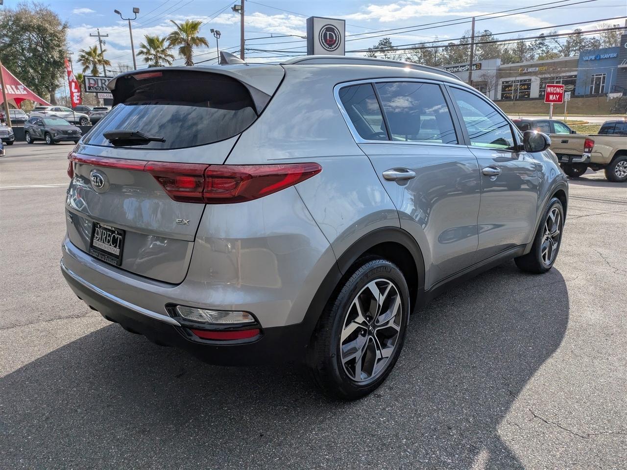 Kia Sportage EX FWD 2021