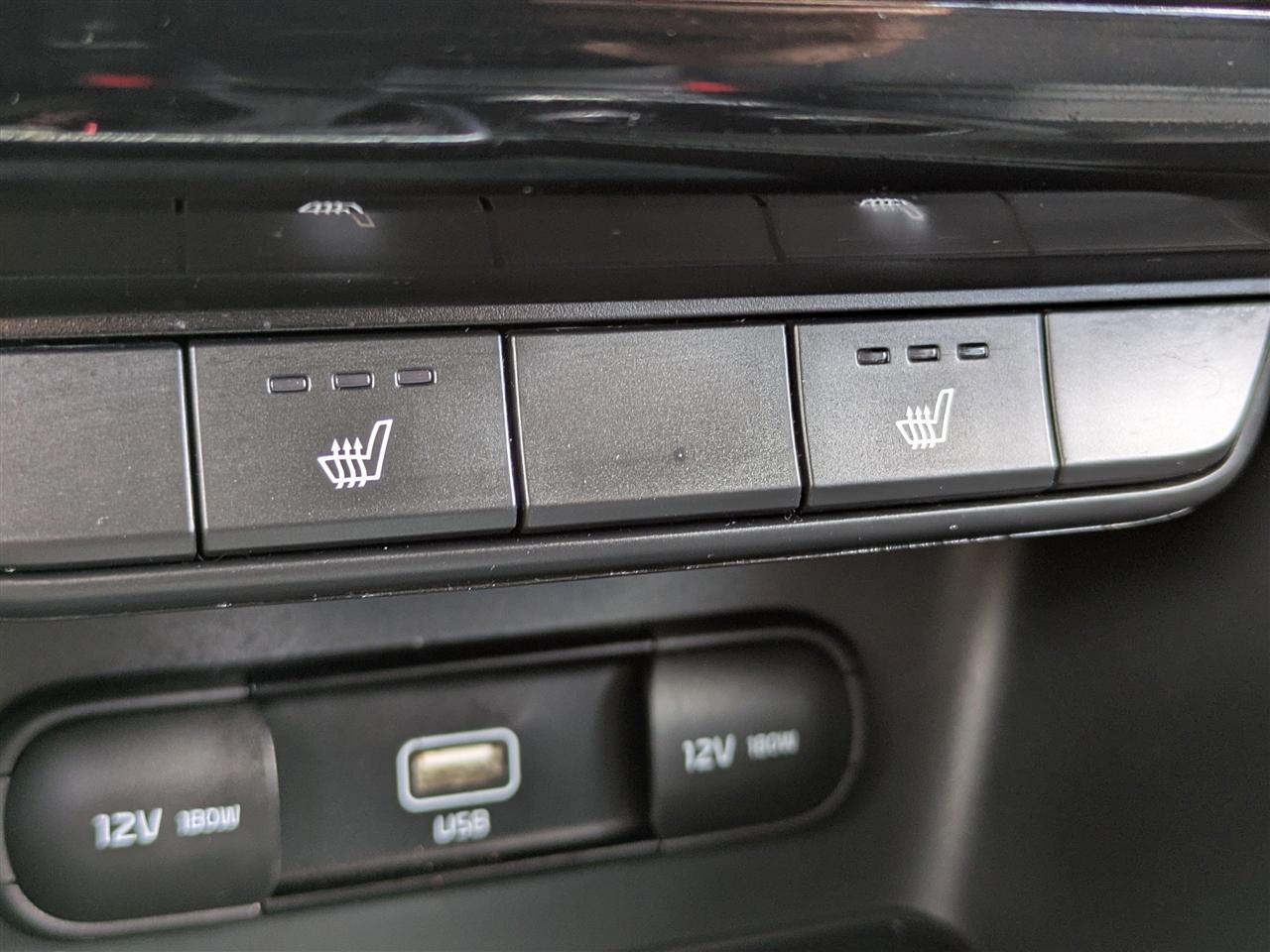 Kia Sportage EX FWD 2021