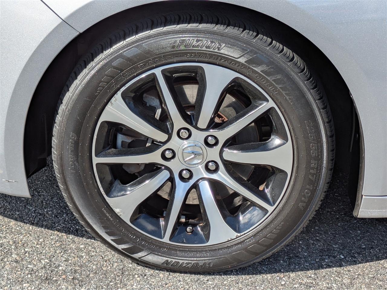 Acura TLX Base 2.4L 2017