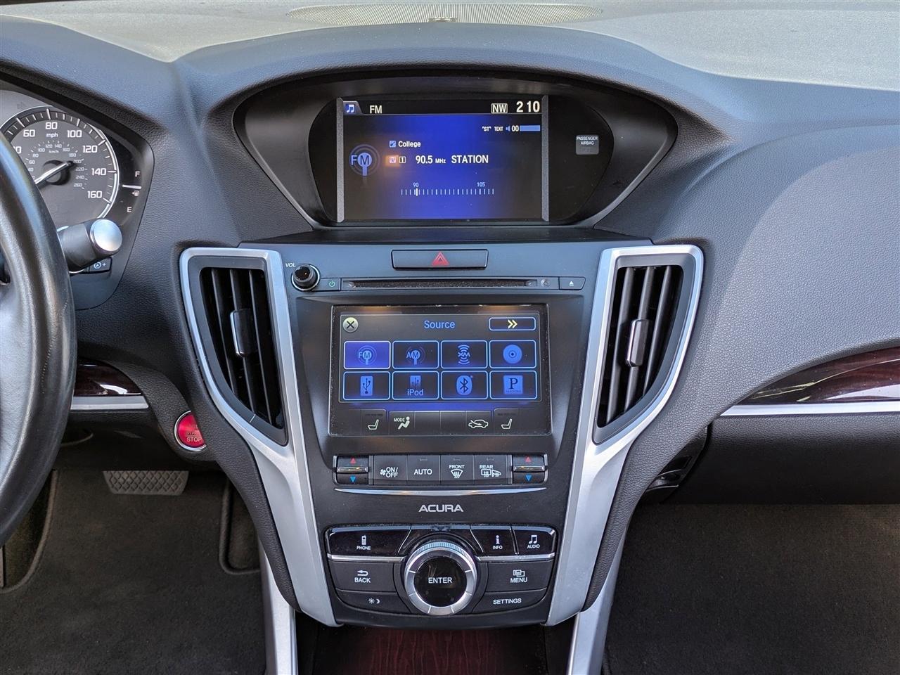 Acura TLX Base 2.4L 2017