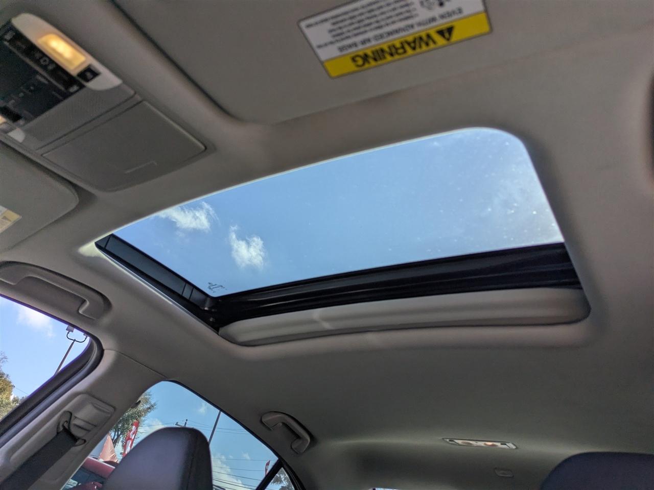 Acura TLX Base 2.4L 2017