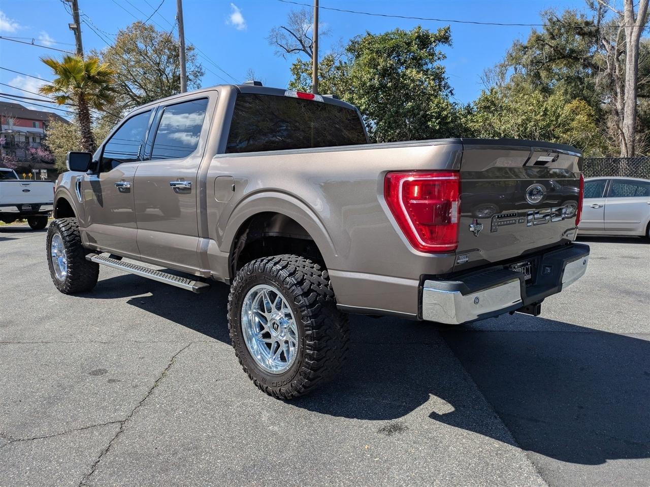 Ford F-150 XLT SuperCrew 6.5-ft. Bed 2WD 2022