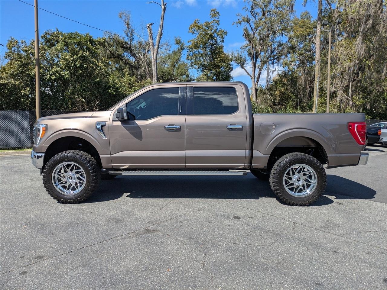 Ford F-150 XLT SuperCrew 6.5-ft. Bed 2WD 2022