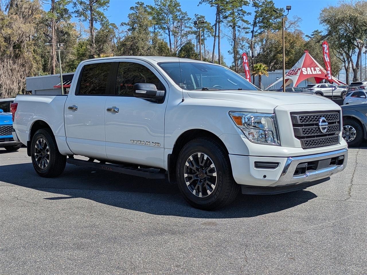 Nissan Titan SV Crew Cab 2WD 2020