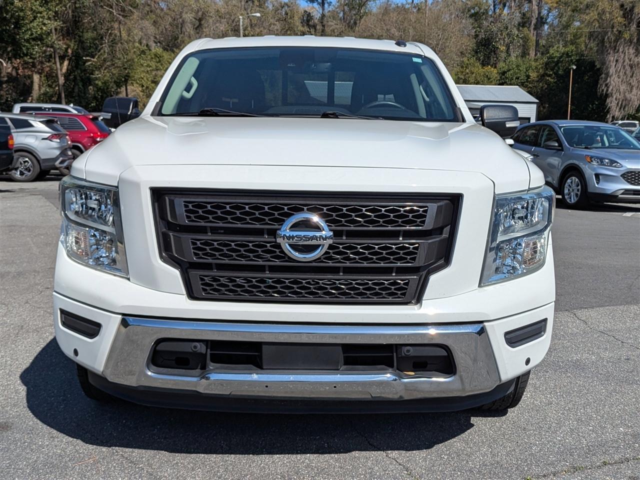 Nissan Titan SV Crew Cab 2WD 2020