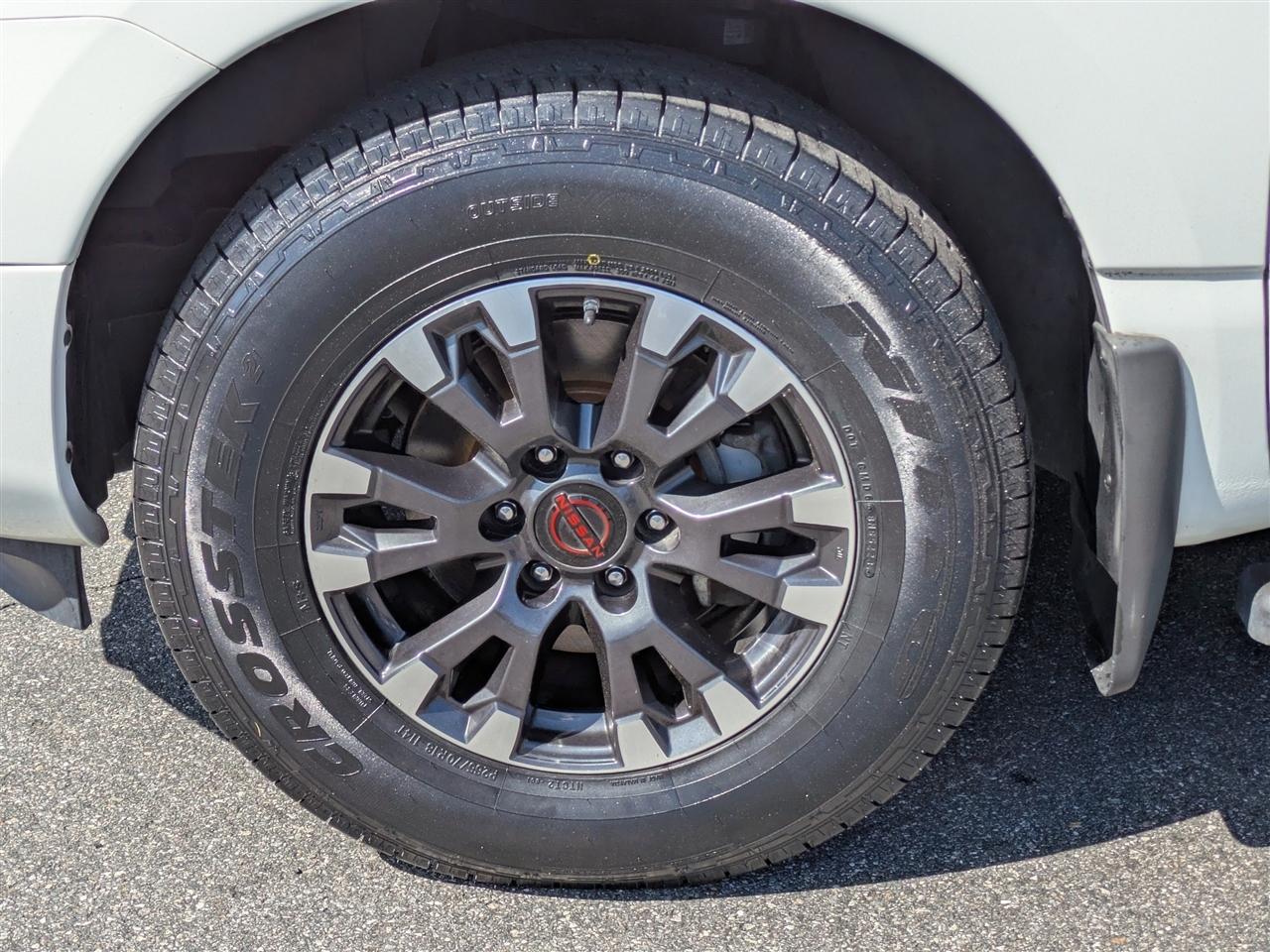 Nissan Titan SV Crew Cab 2WD 2020