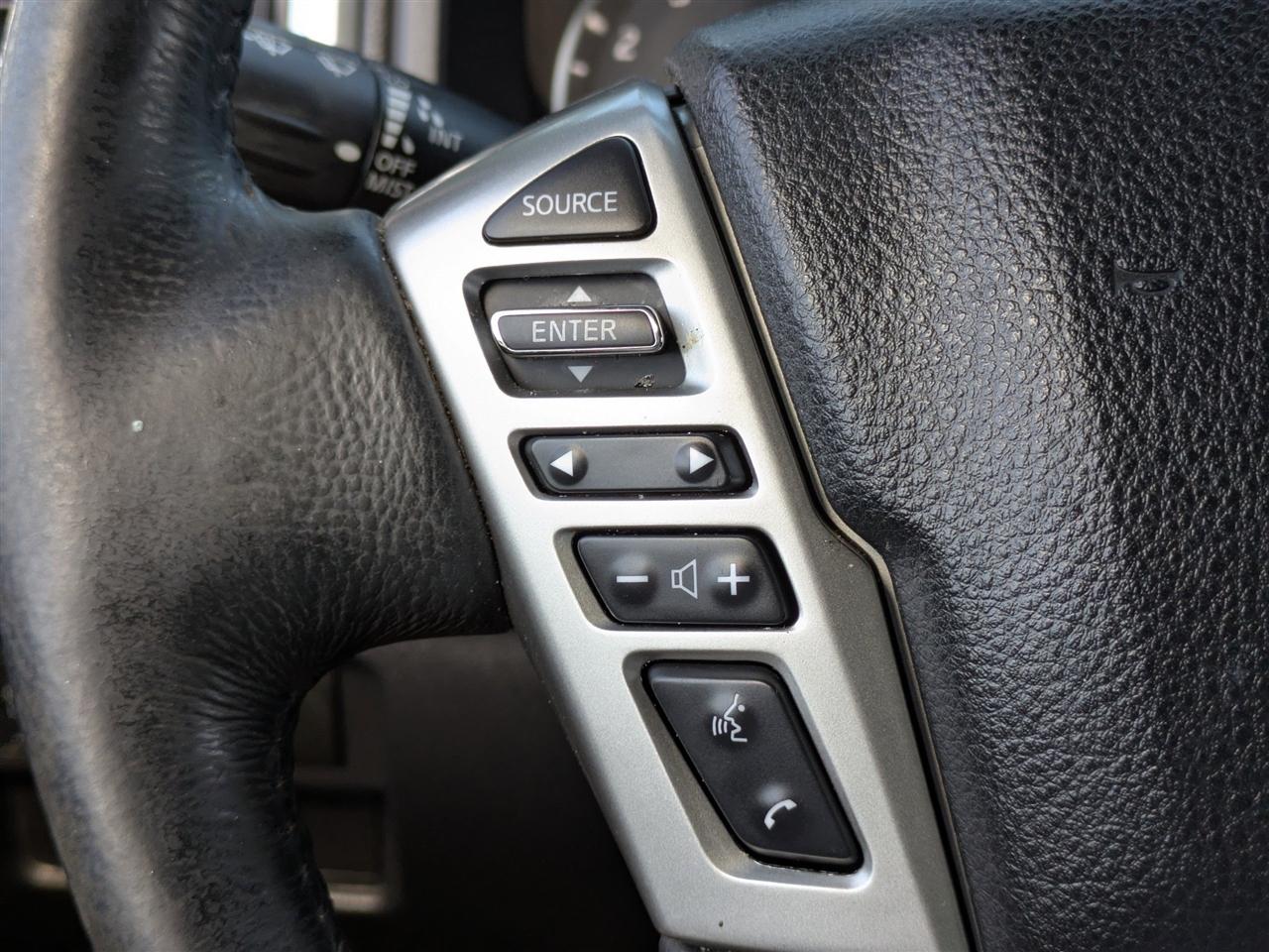 Nissan Titan SV Crew Cab 2WD 2020