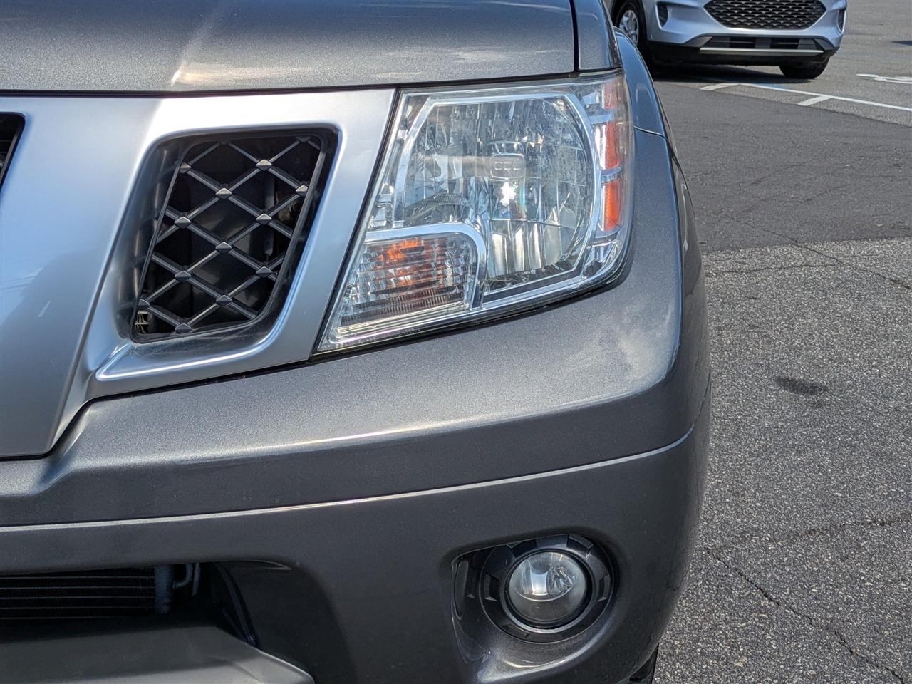 Nissan Frontier S Crew Cab 6MT 2WD 2019