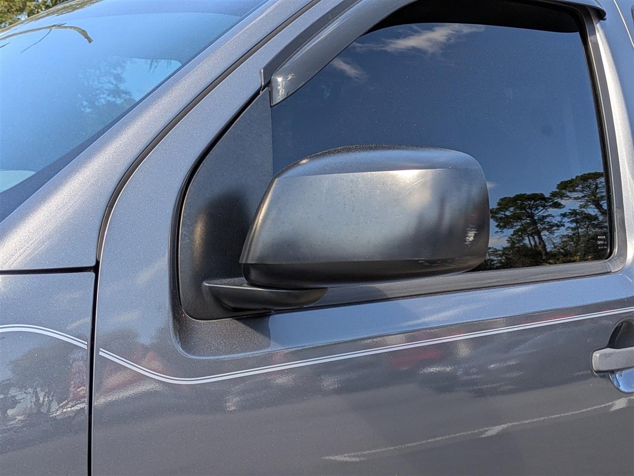 Nissan Frontier S Crew Cab 6MT 2WD 2019