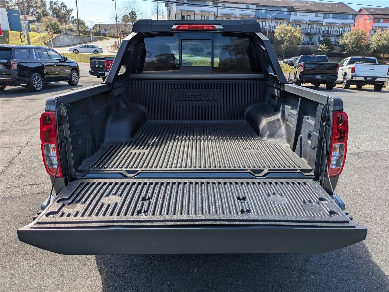 Nissan Frontier S Crew Cab 6MT 2WD 2019