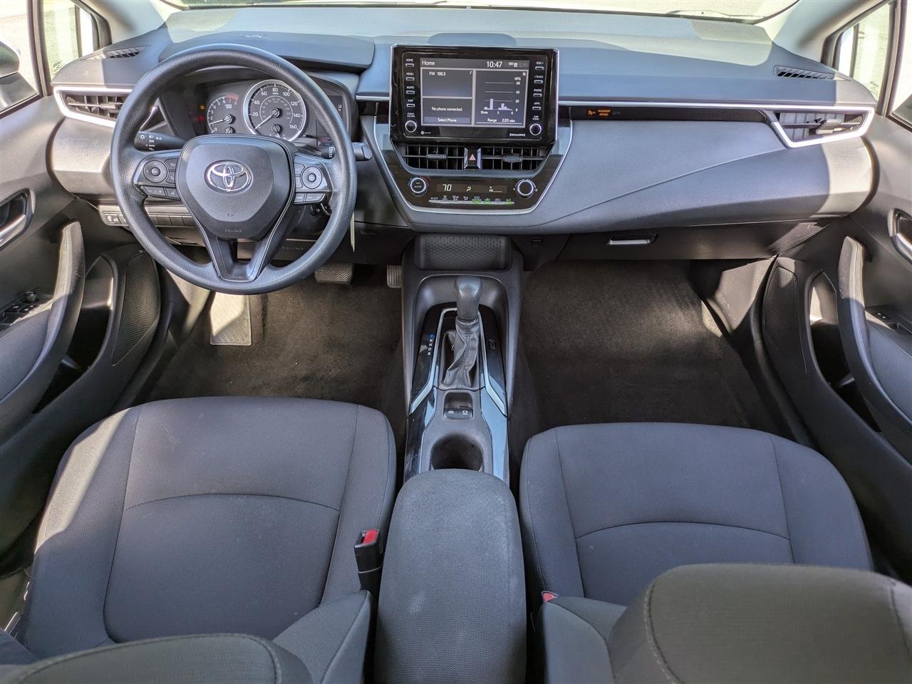 Toyota Corolla LE 2021