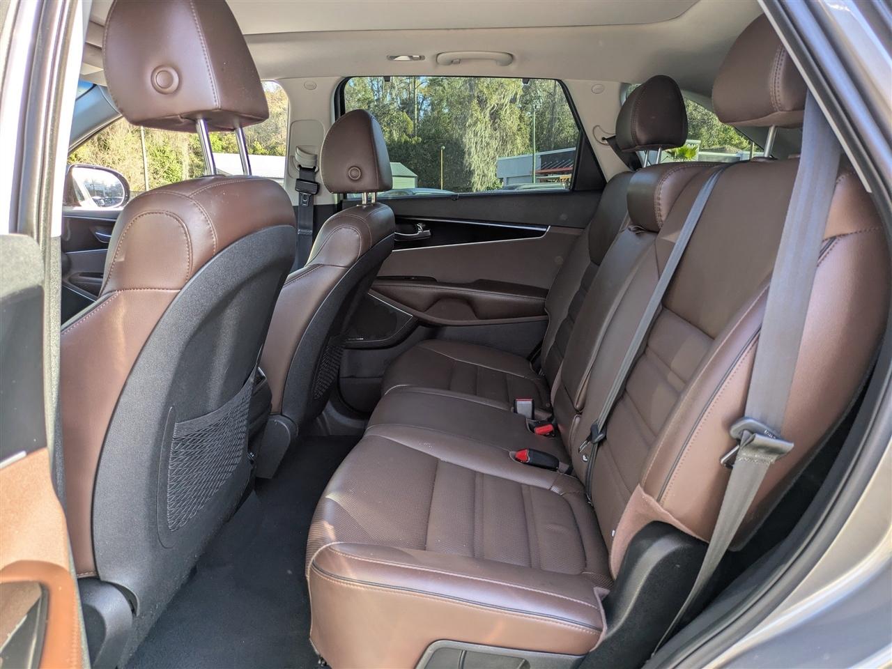 Kia Sorento SX Limited V6 2019