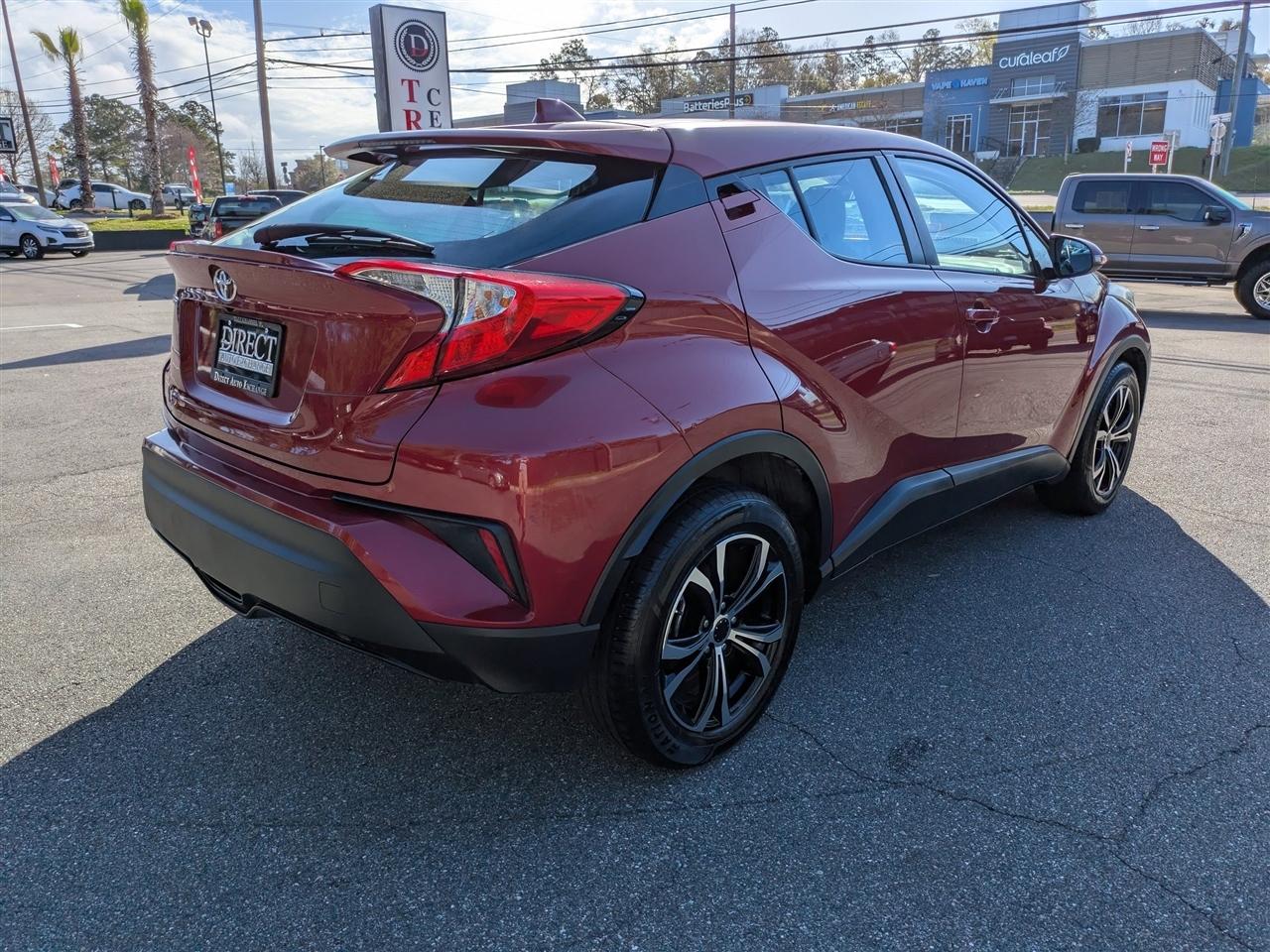 Toyota C-HR LE 2019