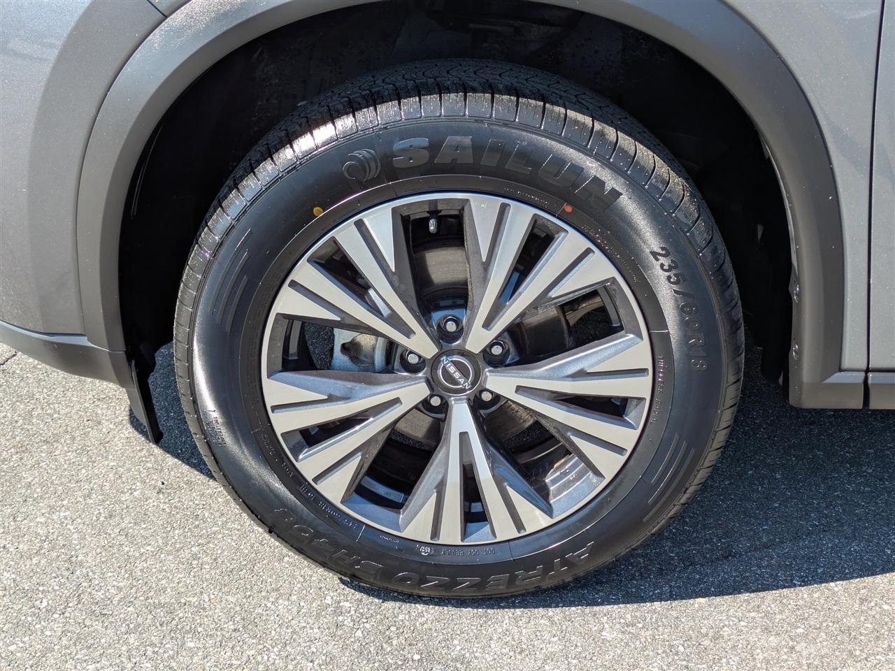 Nissan Rogue SV 2023