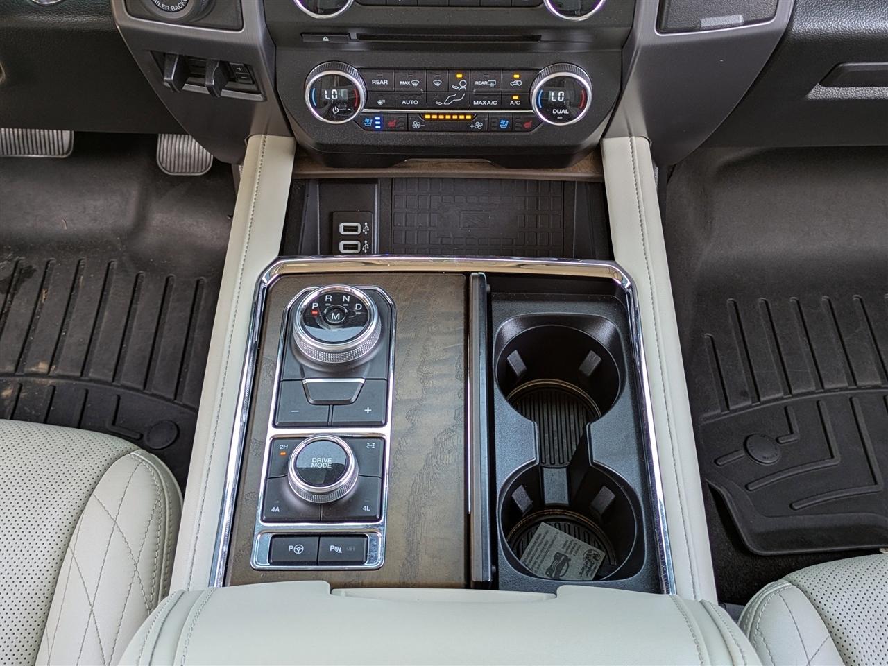 Ford Expedition Platinum 4WD 2018