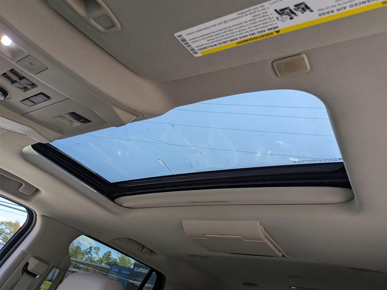 Cadillac Escalade Luxury 2WD 2019