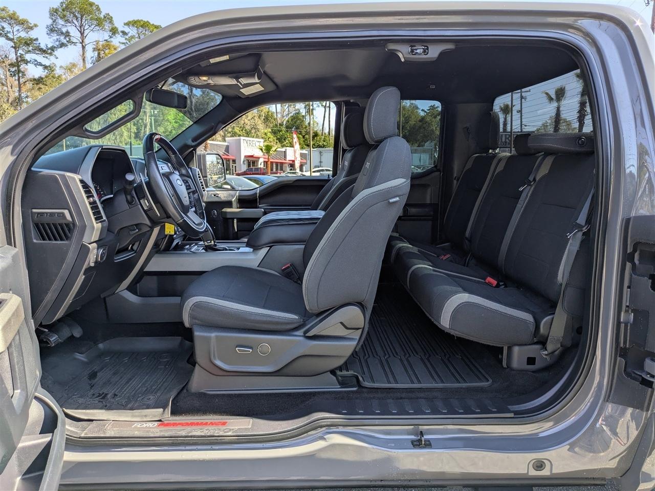 Ford F-150 Raptor SuperCab 4WD 2018