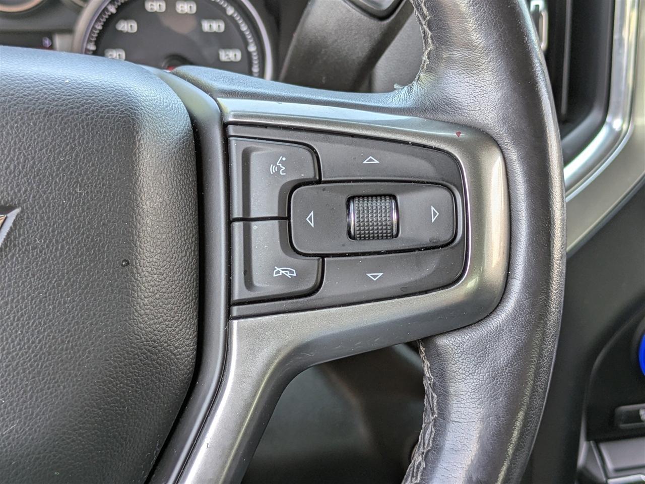 Chevrolet Silverado 1500 LT Crew Cab 2WD 2021