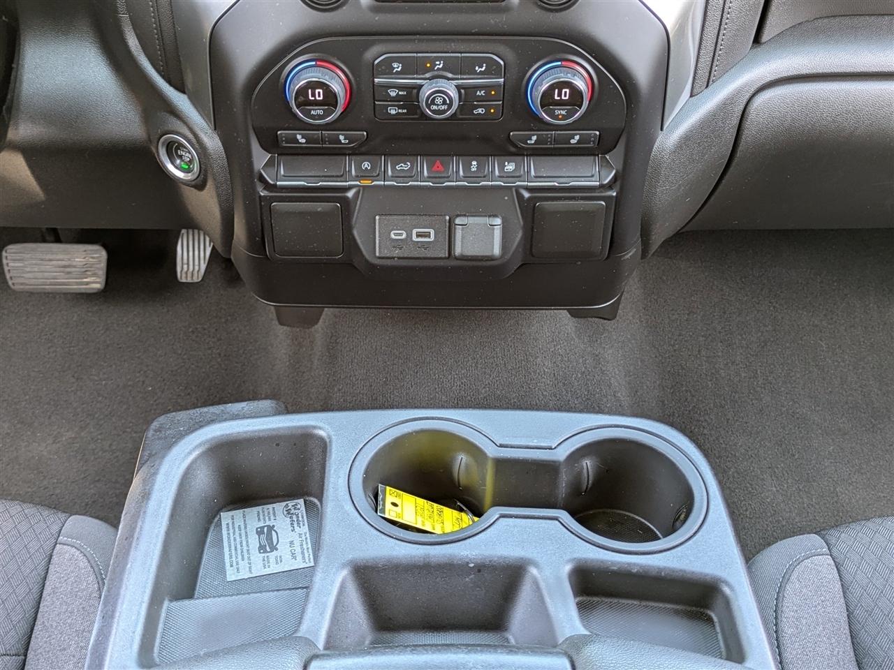 Chevrolet Silverado 1500 LT Crew Cab 2WD 2021