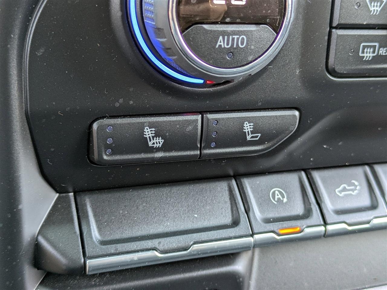 Chevrolet Silverado 1500 LT Crew Cab 2WD 2021