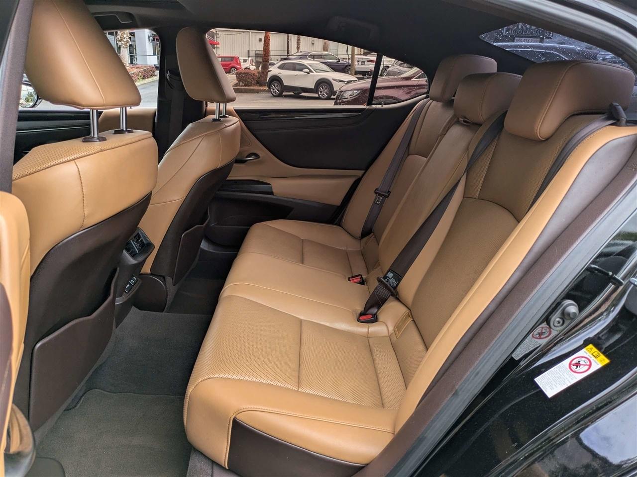 Lexus ES 350 F SPORT 2019