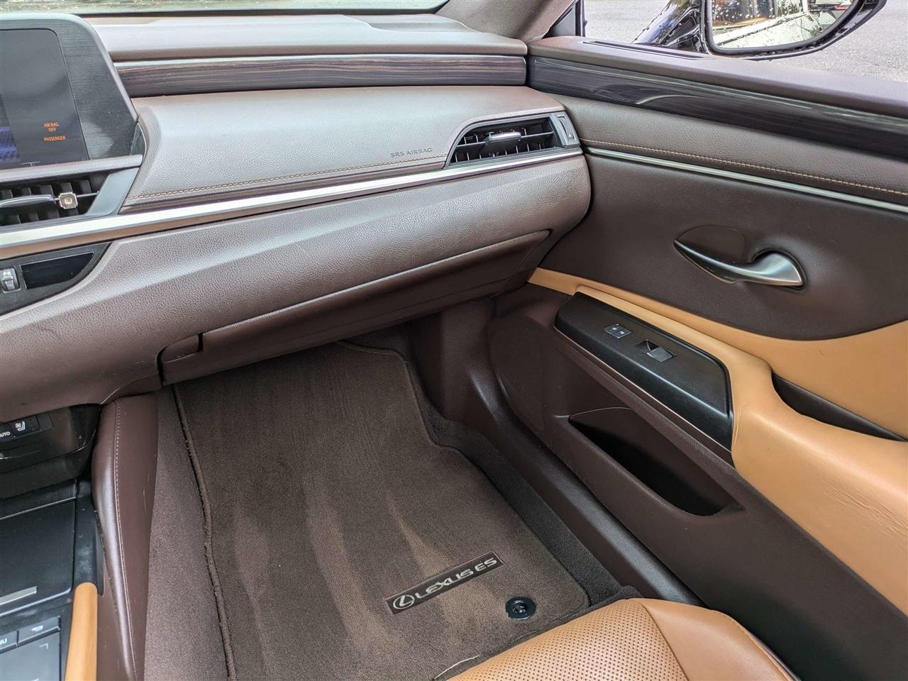 Lexus ES 350 F SPORT 2019