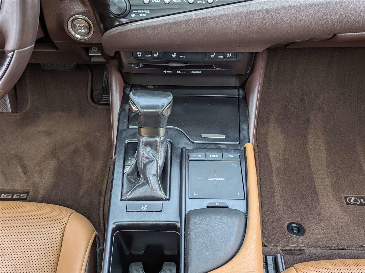 Lexus ES 350 F SPORT 2019