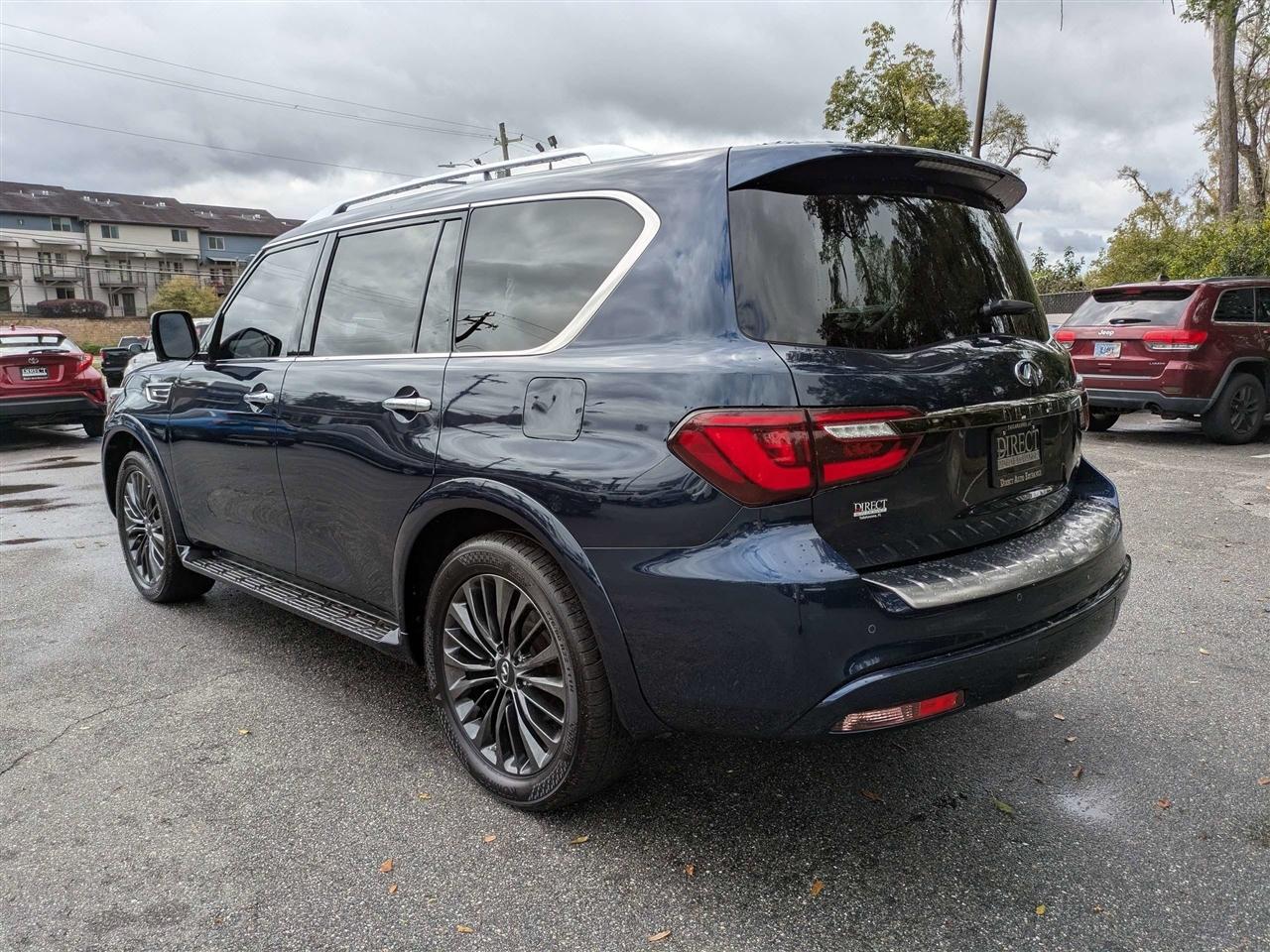 Infiniti QX80 LUXE 2021