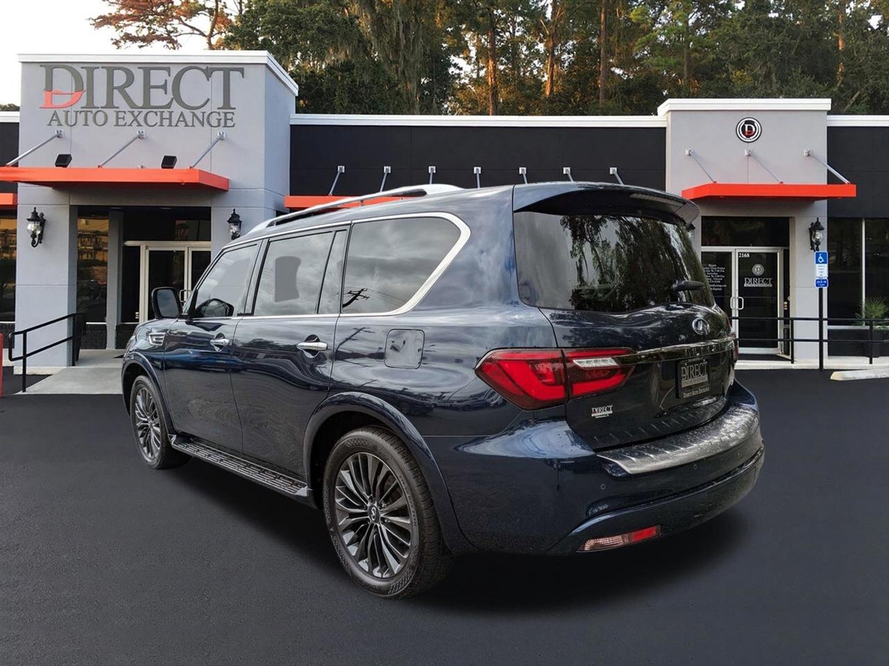 Infiniti QX80 LUXE 2021