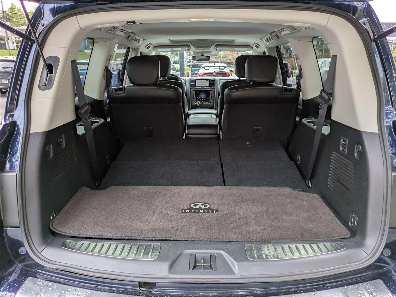 Infiniti QX80 LUXE 2021