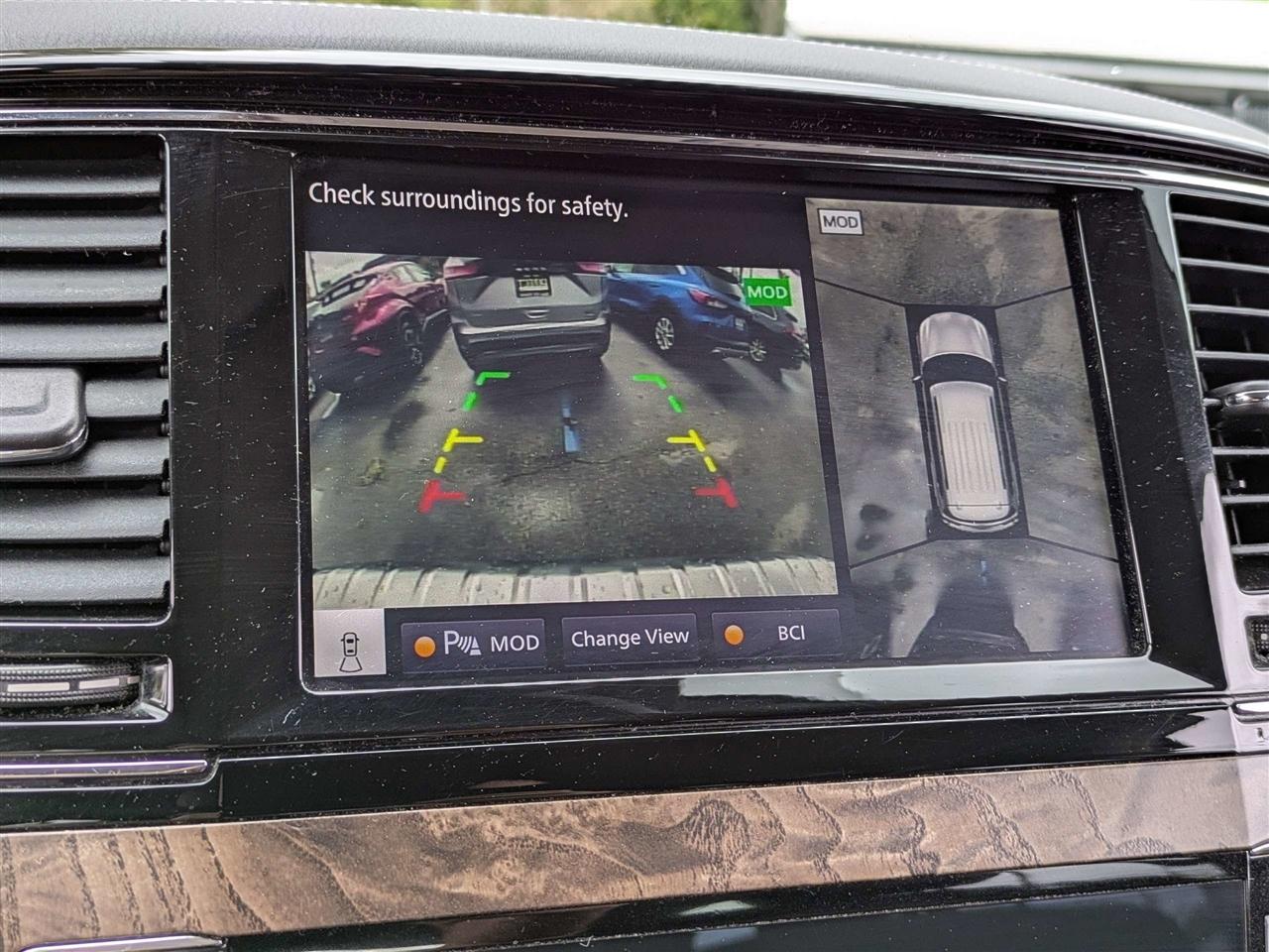 Infiniti QX80 LUXE 2021