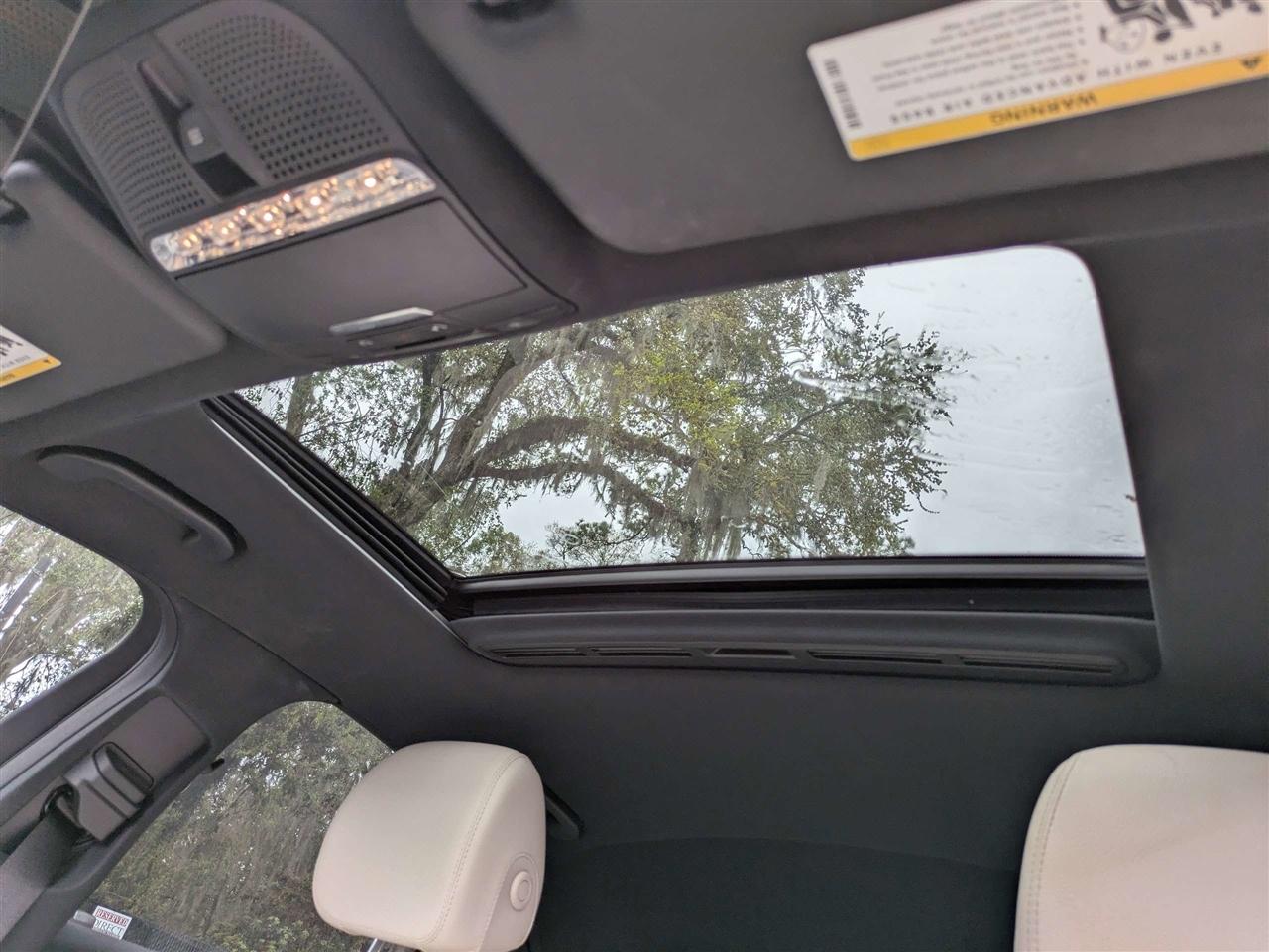 Mercedes-Benz E-Class E300 Luxury Sedan 2017