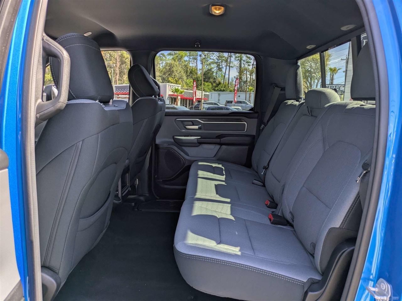 RAM 1500 Big Horn Crew Cab SWB 2WD 2021