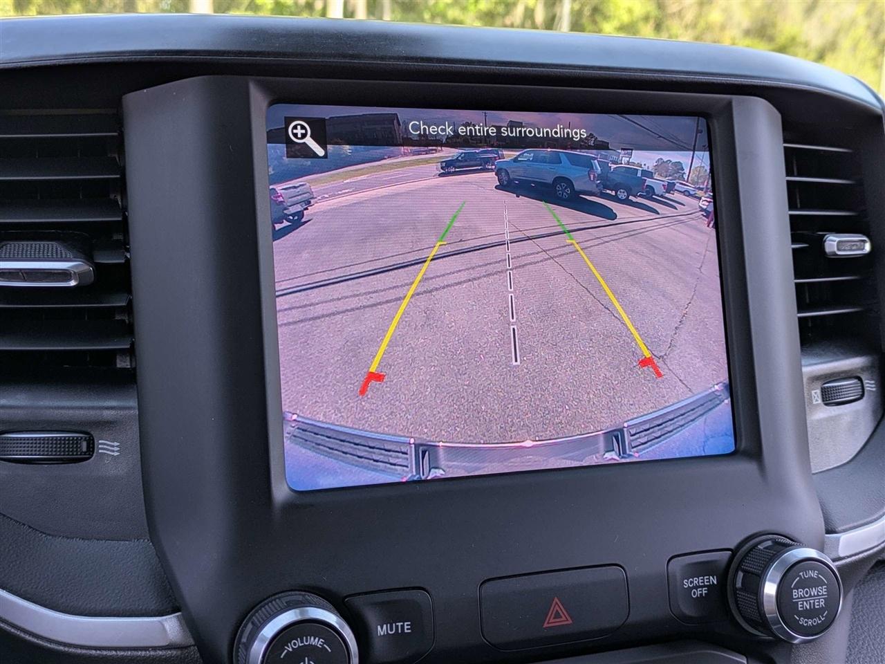 RAM 1500 Big Horn Crew Cab SWB 2WD 2021